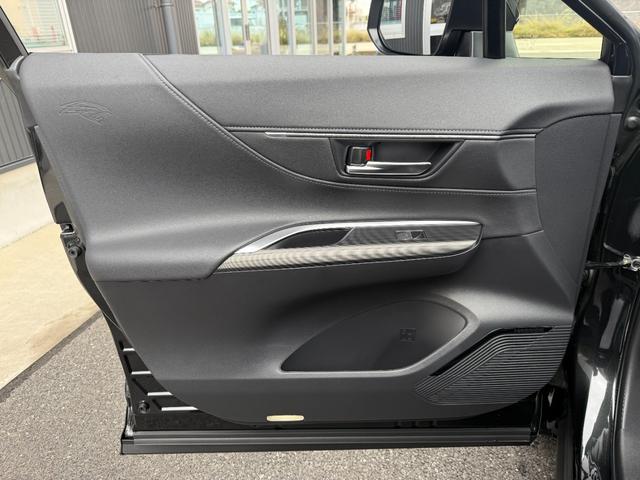 ハリアーハイブリッド Z レザーパッケージ・ナイトシェード パノラマルーフ リアフォグランプ AC100V 本革 JBLサウンド ナビ パノラミックビュー デジタルミラー ブラインドスポット シートヒーターシートクーラー パワーシート ETC2.0(42枚目)