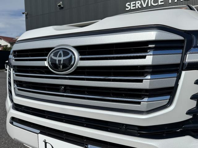 ランドクルーザー ＺＸ　ＪＢＬサウンド　リヤエンターシステム　クールボックス　空気圧センサー　リヤデフロック　ルーフレール　サンルーフ　寒冷地仕様　シートヒーター　シートクーラー　ヘッドアップディスプレイ　ドラレコ（22枚目）