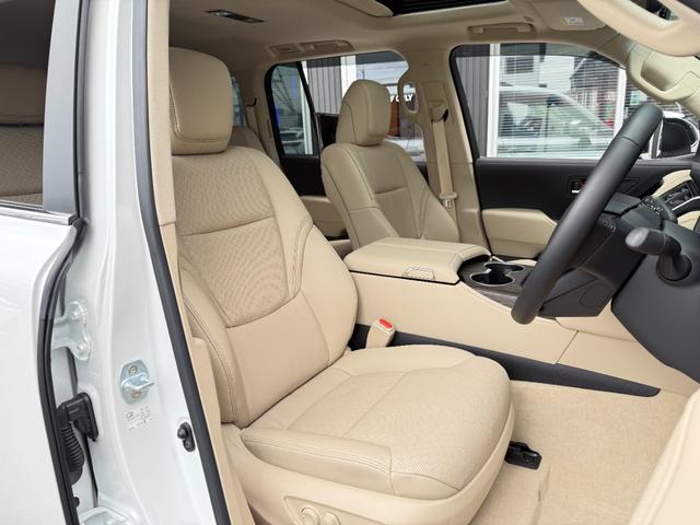 ランドクルーザー ＺＸ　ＪＢＬサウンド　リヤエンターシステム　クールボックス　空気圧センサー　リヤデフロック　ルーフレール　サンルーフ　寒冷地仕様　シートヒーター　シートクーラー　ヘッドアップディスプレイ　ドラレコ（44枚目）