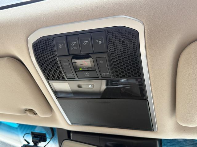 ランドクルーザー ＺＸ　ＪＢＬサウンド　リヤエンターシステム　クールボックス　空気圧センサー　リヤデフロック　ルーフレール　サンルーフ　寒冷地仕様　シートヒーター　シートクーラー　ヘッドアップディスプレイ　ドラレコ（71枚目）