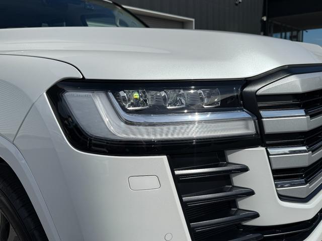 ランドクルーザー ＺＸ　ＪＢＬサウンド　リヤエンターシステム　クールボックス　空気圧センサー　リヤデフロック　ルーフレール　サンルーフ　寒冷地仕様　シートヒーター　シートクーラー　ヘッドアップディスプレイ　ドラレコ（24枚目）