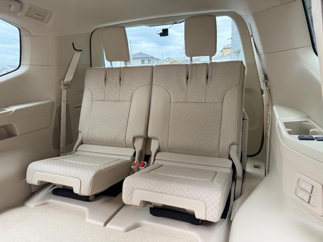 ランドクルーザー ＺＸ　ＪＢＬサウンド　リヤエンターシステム　クールボックス　空気圧センサー　リヤデフロック　ルーフレール　サンルーフ　寒冷地仕様　シートヒーター　シートクーラー　ヘッドアップディスプレイ　ドラレコ（55枚目）