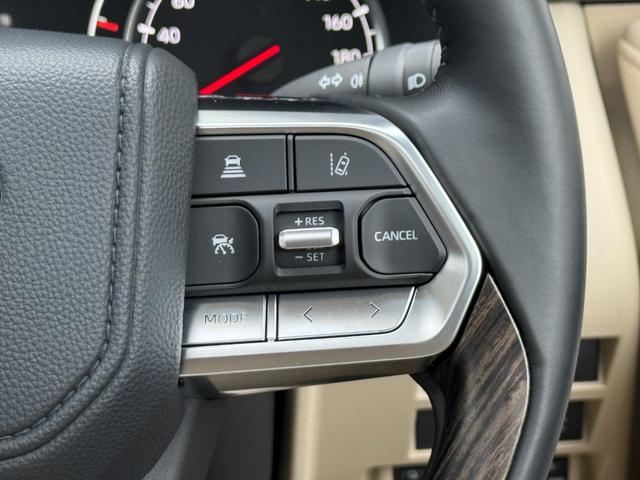 ランドクルーザー ＺＸ　ＪＢＬサウンド　リヤエンターシステム　クールボックス　空気圧センサー　リヤデフロック　ルーフレール　サンルーフ　寒冷地仕様　シートヒーター　シートクーラー　ヘッドアップディスプレイ　ドラレコ（60枚目）