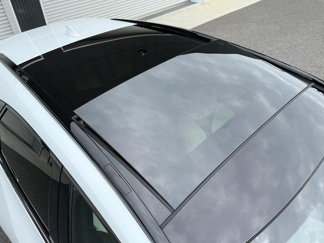 ＮＸ ＮＸ３５０ｈ　Ｆスポーツ　パノラマルーフ　３眼ＬＥＤヘッド　Ｄミラー　後席シートヒーター　１４型ディスプレイオーディオ　パノラミックビュー　ブラインドスポット　純正２０ＡＷ　ＨＵＤ　シートヒーター　シートクーラー　ＥＴＣ２．０（3枚目）