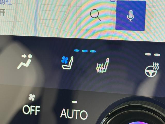 ＮＸ ＮＸ３５０ｈ　Ｆスポーツ　パノラマルーフ　３眼ＬＥＤヘッド　Ｄミラー　後席シートヒーター　１４型ディスプレイオーディオ　パノラミックビュー　ブラインドスポット　純正２０ＡＷ　ＨＵＤ　シートヒーター　シートクーラー　ＥＴＣ２．０（10枚目）