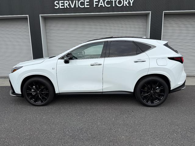 ＮＸ ＮＸ３５０ｈ　Ｆスポーツ　パノラマルーフ　３眼ＬＥＤヘッド　Ｄミラー　後席シートヒーター　１４型ディスプレイオーディオ　パノラミックビュー　ブラインドスポット　純正２０ＡＷ　ＨＵＤ　シートヒーター　シートクーラー　ＥＴＣ２．０（14枚目）