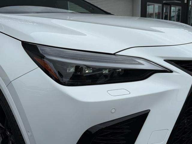 ＮＸ ＮＸ３５０ｈ　Ｆスポーツ　パノラマルーフ　３眼ＬＥＤヘッド　Ｄミラー　後席シートヒーター　１４型ディスプレイオーディオ　パノラミックビュー　ブラインドスポット　純正２０ＡＷ　ＨＵＤ　シートヒーター　シートクーラー　ＥＴＣ２．０（23枚目）