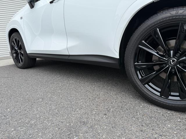 ＮＸ ＮＸ３５０ｈ　Ｆスポーツ　パノラマルーフ　３眼ＬＥＤヘッド　Ｄミラー　後席シートヒーター　１４型ディスプレイオーディオ　パノラミックビュー　ブラインドスポット　純正２０ＡＷ　ＨＵＤ　シートヒーター　シートクーラー　ＥＴＣ２．０（32枚目）