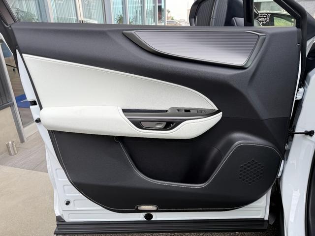 ＮＸ ＮＸ３５０ｈ　Ｆスポーツ　パノラマルーフ　３眼ＬＥＤヘッド　Ｄミラー　後席シートヒーター　１４型ディスプレイオーディオ　パノラミックビュー　ブラインドスポット　純正２０ＡＷ　ＨＵＤ　シートヒーター　シートクーラー　ＥＴＣ２．０（45枚目）