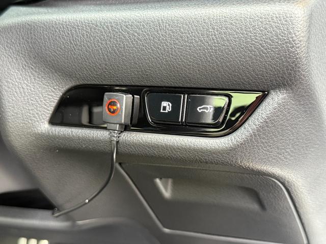 ＮＸ ＮＸ３５０ｈ　Ｆスポーツ　パノラマルーフ　３眼ＬＥＤヘッド　Ｄミラー　後席シートヒーター　１４型ディスプレイオーディオ　パノラミックビュー　ブラインドスポット　純正２０ＡＷ　ＨＵＤ　シートヒーター　シートクーラー　ＥＴＣ２．０（62枚目）