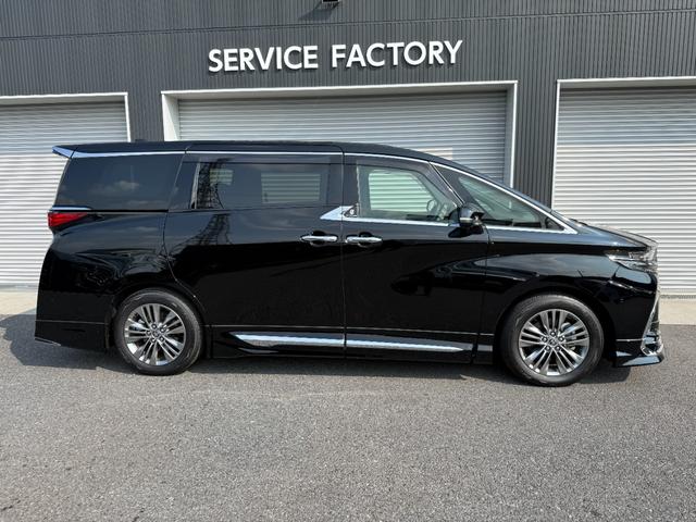 アルファードハイブリッド Ｚ　サンルーフ　モデリスタ　ステップ　チームメイト　デジタルミラー　ＨＵＤ　パノラミックビュー　ブラインドスポット　１８ＡＷ　パワーバックドア　シートヒーター＆シートクーラー　ＡＣ１００Ｖ　ＥＴＣ２．０（12枚目）