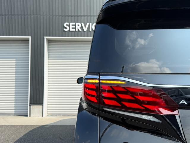 アルファードハイブリッド Ｚ　サンルーフ　モデリスタ　ステップ　チームメイト　デジタルミラー　ＨＵＤ　パノラミックビュー　ブラインドスポット　１８ＡＷ　パワーバックドア　シートヒーター＆シートクーラー　ＡＣ１００Ｖ　ＥＴＣ２．０（31枚目）