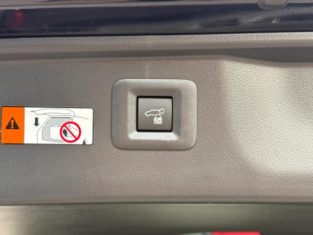 アルファードハイブリッド Ｚ　サンルーフ　モデリスタ　ステップ　チームメイト　デジタルミラー　ＨＵＤ　パノラミックビュー　ブラインドスポット　１８ＡＷ　パワーバックドア　シートヒーター＆シートクーラー　ＡＣ１００Ｖ　ＥＴＣ２．０（37枚目）