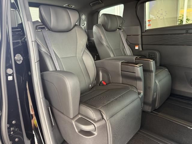 アルファードハイブリッド Ｚ　サンルーフ　モデリスタ　ステップ　チームメイト　デジタルミラー　ＨＵＤ　パノラミックビュー　ブラインドスポット　１８ＡＷ　パワーバックドア　シートヒーター＆シートクーラー　ＡＣ１００Ｖ　ＥＴＣ２．０（49枚目）