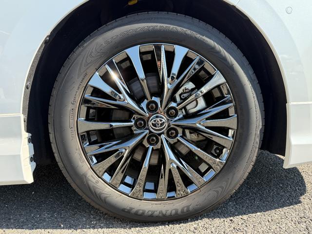 ヴェルファイアハイブリッド Ｚ　プレミア　モデリスタエアロ　　ツインムーンルーフ　デジタルインナーミラー　１３．２インチフリップダウンモニター　ヘッドアップディスプレイ　ドラレコ前後　プレミアムサウンド　スペアタイヤ（10枚目）