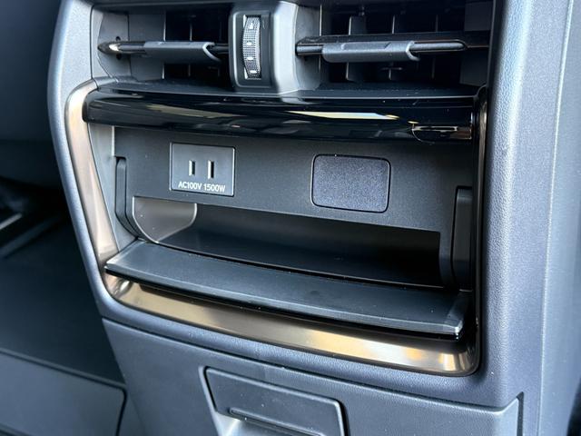 ヴェルファイアハイブリッド Ｚ　プレミア　モデリスタエアロ　　ツインムーンルーフ　デジタルインナーミラー　１３．２インチフリップダウンモニター　ヘッドアップディスプレイ　ドラレコ前後　プレミアムサウンド　スペアタイヤ（48枚目）