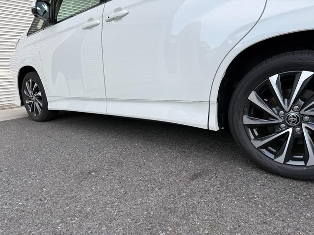 ヴォクシー ハイブリッドＳ－Ｚ　１０．５インチＤＡ　１３．２フリップダウンモニター　快適利便ＰＫＧ　３眼ＬＥＤヘッドライト　チームメイト　デジタルミラー　　パノラミックビュー　オットマン　シートヒーター　　ドラレコ　純正１７ＡＷ（29枚目）