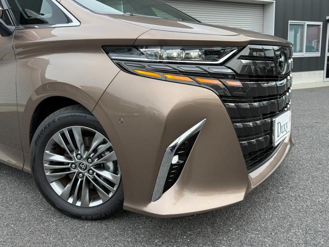 アルファードハイブリッド Ｚ　１３．２フリップダウンモニター　デジタルインナーミラー　チームメイト　ドラレコ前後　ツインムーンルーフ　ヘッドアップディスプレイ　シートヒーター　シートクーラー（16枚目）