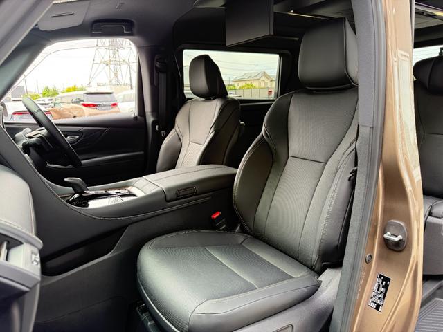 アルファードハイブリッド Ｚ　１３．２フリップダウンモニター　デジタルインナーミラー　チームメイト　ドラレコ前後　ツインムーンルーフ　ヘッドアップディスプレイ　シートヒーター　シートクーラー（47枚目）