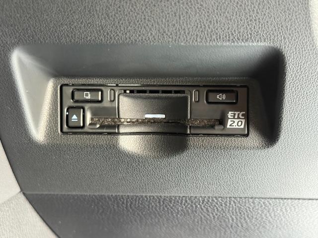 アルファードハイブリッド Ｚ　１３．２フリップダウンモニター　デジタルインナーミラー　チームメイト　ドラレコ前後　ツインムーンルーフ　ヘッドアップディスプレイ　シートヒーター　シートクーラー（73枚目）