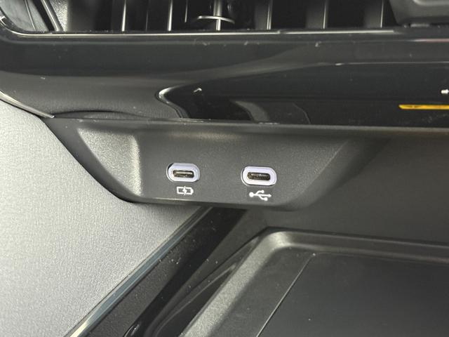 ヴェルファイアハイブリッド エグゼクティブラウンジ　モデリスタエアロ　シグネチャー　ＪＢＬサウンドナビ　サンルーフ　フリップダウンモニター　パノラミックビュー　デジタルミラー　ブラインドスポット　純正１９ＡＷ　ドラレコ前後　ＨＵＤ　　ＡＣ１００Ｖ（75枚目）