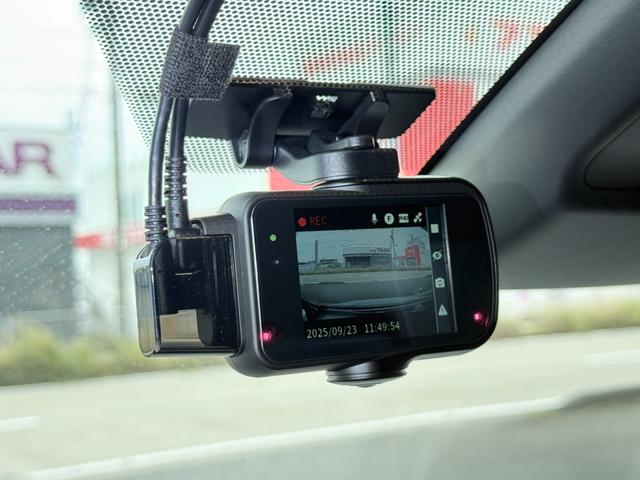 ヴェルファイアハイブリッド エグゼクティブラウンジ　モデリスタエアロ　シグネチャー　ＪＢＬサウンドナビ　サンルーフ　フリップダウンモニター　パノラミックビュー　デジタルミラー　ブラインドスポット　純正１９ＡＷ　ドラレコ前後　ＨＵＤ　　ＡＣ１００Ｖ（80枚目）