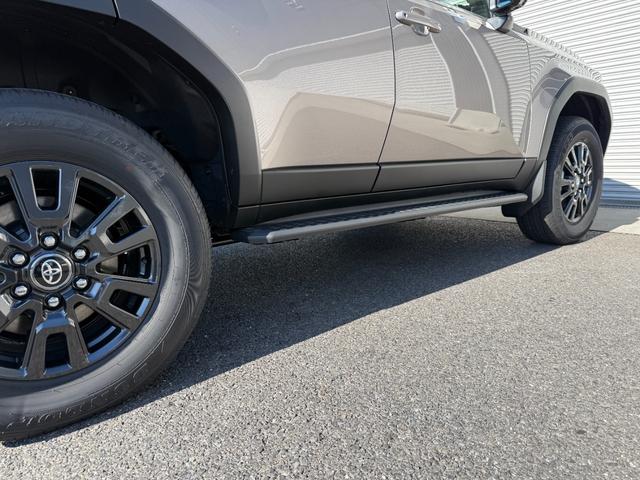 ランドクルーザー250 VX サンルーフ デジタルインナーミラー JBLサウンド トヨタチームメイト ヒッチメンバー シートヒーター&シートクーラー ヘッドアップディスプレイ リアフォグランプ 純正AW(27枚目)