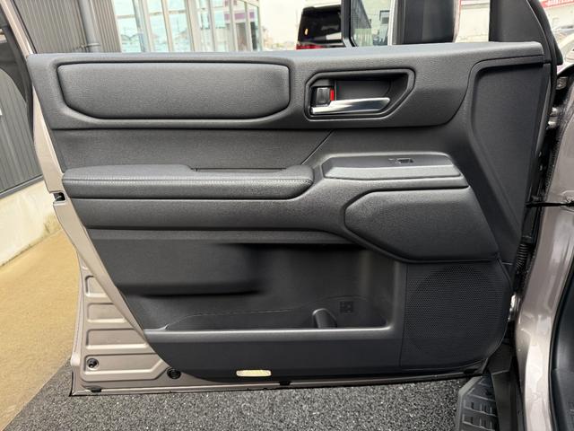 ランドクルーザー250 VX サンルーフ デジタルインナーミラー JBLサウンド トヨタチームメイト ヒッチメンバー シートヒーター&シートクーラー ヘッドアップディスプレイ リアフォグランプ 純正AW(38枚目)