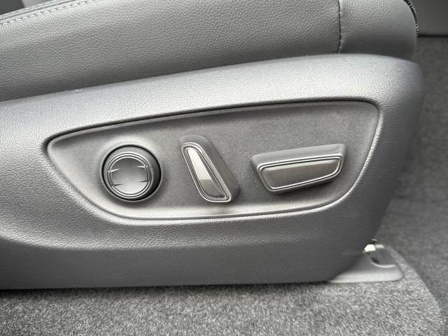 ランドクルーザー250 VX サンルーフ デジタルインナーミラー JBLサウンド トヨタチームメイト ヒッチメンバー シートヒーター&シートクーラー ヘッドアップディスプレイ リアフォグランプ 純正AW(41枚目)