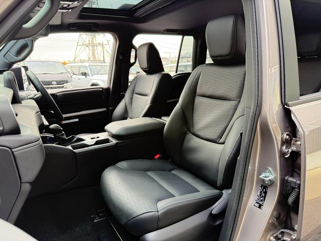 ランドクルーザー250 VX サンルーフ デジタルインナーミラー JBLサウンド トヨタチームメイト ヒッチメンバー シートヒーター&シートクーラー ヘッドアップディスプレイ リアフォグランプ 純正AW(42枚目)