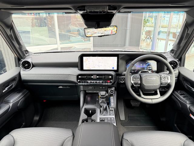 ランドクルーザー250 VX サンルーフ デジタルインナーミラー JBLサウンド トヨタチームメイト ヒッチメンバー シートヒーター&シートクーラー ヘッドアップディスプレイ リアフォグランプ 純正AW(51枚目)