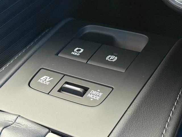 ハリアーハイブリッド Ｚ　レザーパッケージ・ナイトシェード　パノラマルーフ　ＡＣ１００Ｖ　本革　１２．３ＪＢＬサウンドナビ　パノラミックビュー　デジタルミラー　ブラインドスポット　シートヒーターシートクーラー　パワーシート　ステアリングヒーター　ＥＴＣ２．０（60枚目）