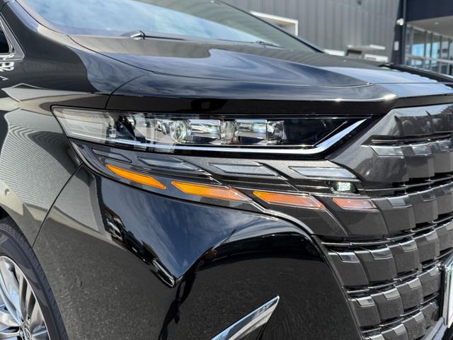 アルファードハイブリッド Ｚ　サンルーフ　チームメイト　モデリスタ　１３．２型後席モニター　ステップ　ＨＵＤ　デジタルミラー　１４型ディスプレイオーディオ　パノラミックビュー　ブラインドスポット　　シートクーラー　シートヒーター（22枚目）