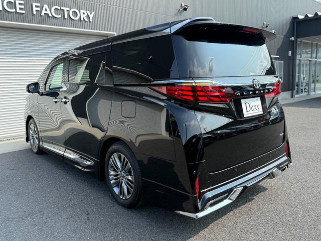 アルファードハイブリッド Ｚ　サンルーフ　チームメイト　モデリスタ　１３．２型後席モニター　ステップ　ＨＵＤ　デジタルミラー　１４型ディスプレイオーディオ　パノラミックビュー　ブラインドスポット　　シートクーラー　シートヒーター（30枚目）