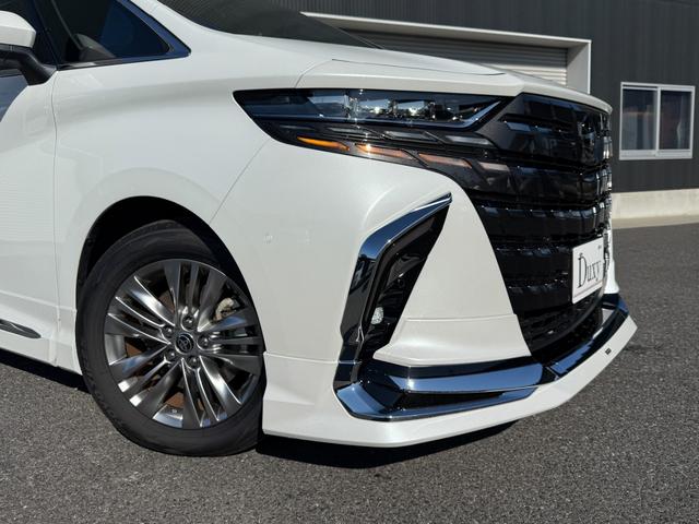 アルファードハイブリッド Ｚ　サンルーフ　チームメイト　１３．２型後席モニター　ステップ　ＨＵＤ　デジタルミラー　１４型ディスプレイオーディオ　パノラミックビュー　ブラインドスポット　ＥＴＣ２．０　シートクーラー　シートヒーター（18枚目）