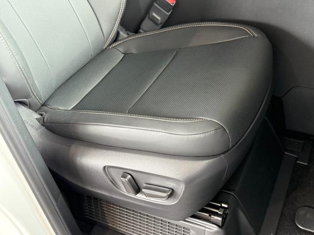 アルファードハイブリッド Ｚ　サンルーフ　チームメイト　１３．２型後席モニター　ステップ　ＨＵＤ　デジタルミラー　１４型ディスプレイオーディオ　パノラミックビュー　ブラインドスポット　ＥＴＣ２．０　シートクーラー　シートヒーター（48枚目）