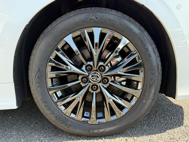 ヴェルファイアハイブリッド Ｚ　プレミア　ＧＲエアロユニバーサルステップ　独立ツインムーンルーフ　１３．２フリップダウンモニター　パノラミックビュー　デジタルミラー　ブラインドスポットモニター　ドラレコ前後　ＨＵＤ（9枚目）