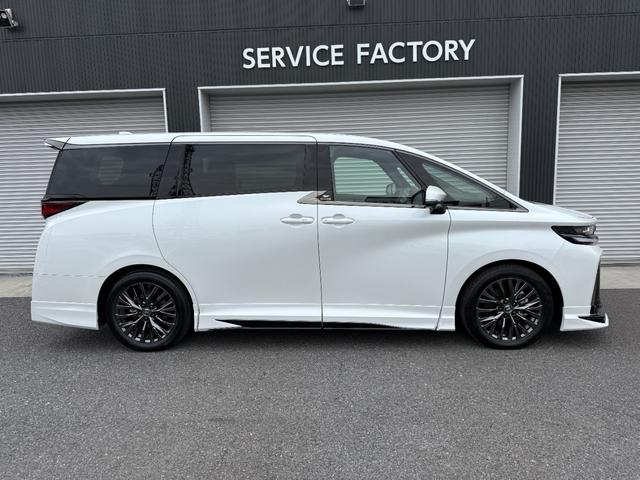 ヴェルファイアハイブリッド Ｚ　プレミア　ＧＲエアロユニバーサルステップ　独立ツインムーンルーフ　１３．２フリップダウンモニター　パノラミックビュー　デジタルミラー　ブラインドスポットモニター　ドラレコ前後　ＨＵＤ（12枚目）