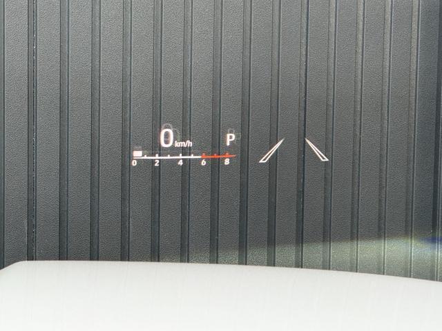 ランドクルーザー ＺＸ　モデリスタエアロフェンダー　ＪＢＬサウンド　リヤデフロック　ルーフレール　トノカバー　クールＢＯＸ　リアエンターテイメント　寒冷地仕様　空気圧センサー（7枚目）