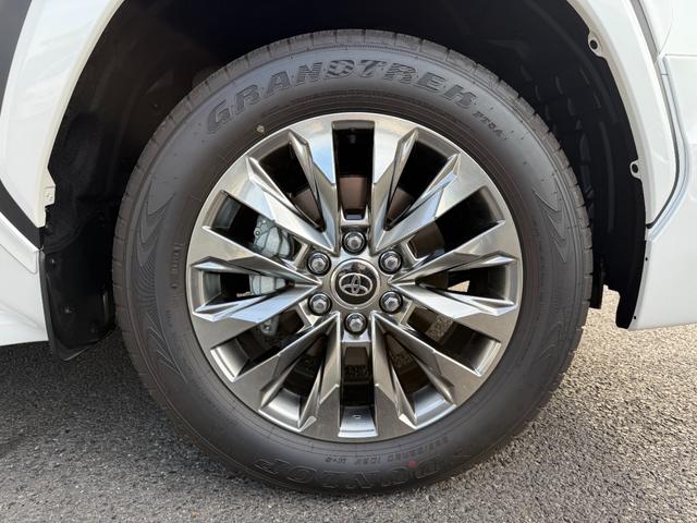 ランドクルーザー ＺＸ　モデリスタエアロフェンダー　ＪＢＬサウンド　リヤデフロック　ルーフレール　トノカバー　クールＢＯＸ　リアエンターテイメント　寒冷地仕様　空気圧センサー（11枚目）