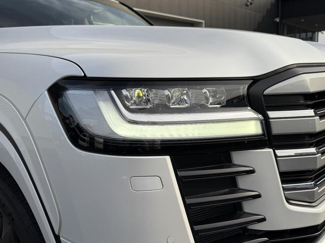 ランドクルーザー ＺＸ　モデリスタエアロフェンダー　ＪＢＬサウンド　リヤデフロック　ルーフレール　トノカバー　クールＢＯＸ　リアエンターテイメント　寒冷地仕様　空気圧センサー（22枚目）