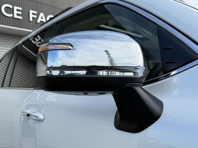 ランドクルーザー ＺＸ　モデリスタエアロフェンダー　ＪＢＬサウンド　リヤデフロック　ルーフレール　トノカバー　クールＢＯＸ　リアエンターテイメント　寒冷地仕様　空気圧センサー（26枚目）