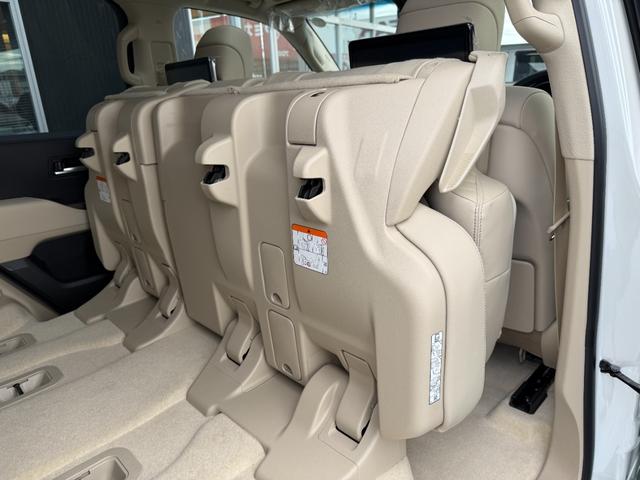 ランドクルーザー ＺＸ　モデリスタエアロフェンダー　ＪＢＬサウンド　リヤデフロック　ルーフレール　トノカバー　クールＢＯＸ　リアエンターテイメント　寒冷地仕様　空気圧センサー（53枚目）