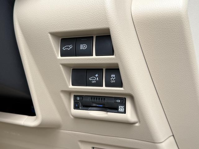 ランドクルーザー ＺＸ　モデリスタエアロフェンダー　ＪＢＬサウンド　リヤデフロック　ルーフレール　トノカバー　クールＢＯＸ　リアエンターテイメント　寒冷地仕様　空気圧センサー（61枚目）