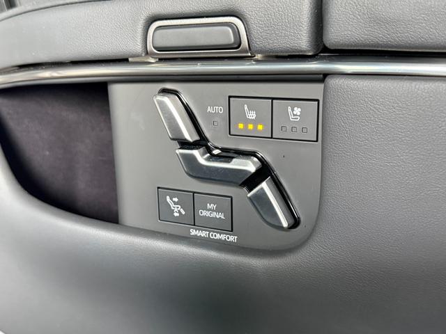 アルファードハイブリッド エグゼクティブラウンジ　モデリスタエアロ　グリルカバー　ツインムーンルーフ　デジタルインナーミラー　ヘッドアップディスプレイ　１３．２インチフリップダウンモニター　電動リアゲート　ブラインドスポットモニター（56枚目）