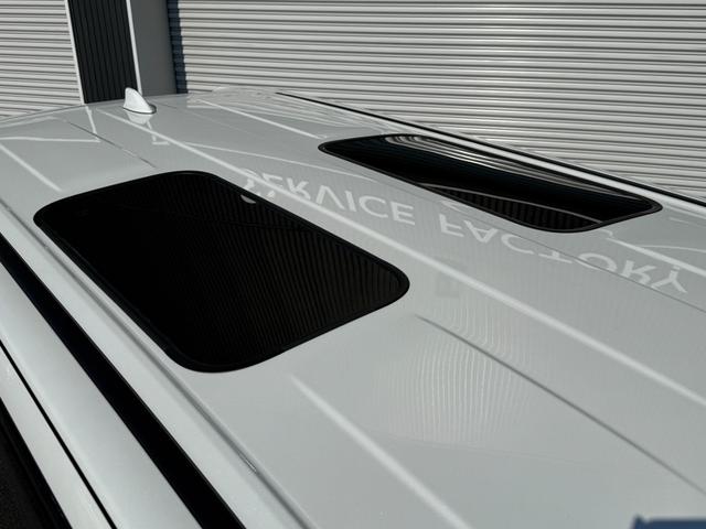 ヴェルファイアハイブリッド Ｚ　プレミア　モデリスタエアロ　　ツインムーンルーフ　デジタルインナーミラー　１３．２インチフリップダウンモニター　ヘッドアップディスプレイ　ドラレコ前後　プレミアムサウンド　スペアタイヤ（2枚目）