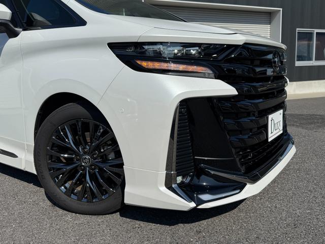 ヴェルファイアハイブリッド Ｚ　プレミア　モデリスタエアロ　　ツインムーンルーフ　デジタルインナーミラー　１３．２インチフリップダウンモニター　ヘッドアップディスプレイ　ドラレコ前後　プレミアムサウンド　スペアタイヤ（15枚目）