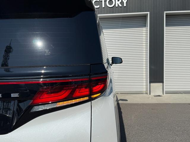 ヴェルファイアハイブリッド Ｚ　プレミア　モデリスタエアロ　　ツインムーンルーフ　デジタルインナーミラー　１３．２インチフリップダウンモニター　ヘッドアップディスプレイ　ドラレコ前後　プレミアムサウンド　スペアタイヤ（32枚目）