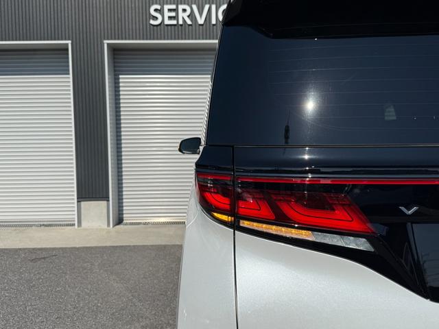 ヴェルファイアハイブリッド Ｚ　プレミア　モデリスタエアロ　　ツインムーンルーフ　デジタルインナーミラー　１３．２インチフリップダウンモニター　ヘッドアップディスプレイ　ドラレコ前後　プレミアムサウンド　スペアタイヤ（33枚目）