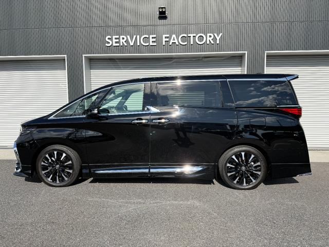 アルファードハイブリッド エグゼクティブラウンジ　１４型ＪＢＬサウンドナビ　モデリスタ　ムーンルーフ　後席モニター　ユニバーサルステップ　デジタルミラー　パノラミックビュー　純正１９ＡＷ　寒冷地　ＨＵＤ　ブラインドスポット　ＡＣ１００Ｖ　４ＷＤ（15枚目）